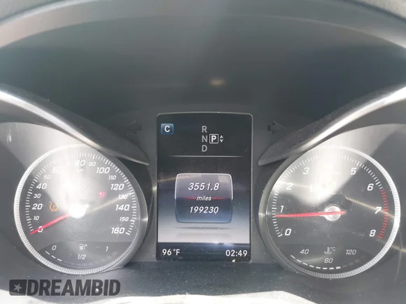 ✅ 2015 Mercedes-Benz C 300 Luxury • VIN: 55SWF4KB0FU002497 • Лот: 42661264. Опубліковано раніше на IAAI з пробігом 199 230 миль. Безкоштовний доступ до архіву аукціонних продажів зі США та докладний звіт про історію автомобіля на DreamBid. Зображення 7.