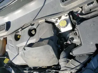 ✅ 2019 Ford Escape Titanium • VIN: 1FMCU0J98KUC57266 • Lot: 85596725. Listed on Copart with 141,895 mi. Free auction sales archive from the USA and detailed vehicle history report at DreamBid. Image 14.