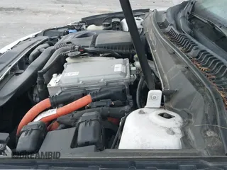 ✅ 2014 Lincoln MKZ Hybrid • VIN: 3LN6L2LU0ER818715 • Лот: 43569868. Опубликован ранее на IAAI с пробегом 91 625 миль. Бесплатный доступ к архиву аукционных продаж из США и подробный отчёт об истории автомобиля на DreamBid. Изображение 13.