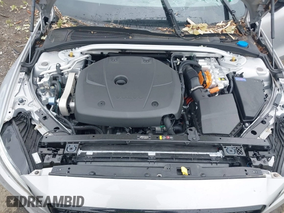 ✅ 2024 Volvo V60 Recharge Plug-In Hybrid Polestar Engineered • VIN: YV1H60EP8R1627666 • Lot: 42694796. Wystawiony na IAAI z przebiegiem Nie podano. Bezpłatny archiwum sprzedaży aukcyjnych z USA i szczegółowy raport historii pojazdu na DreamBid. Zdjęcie 10.