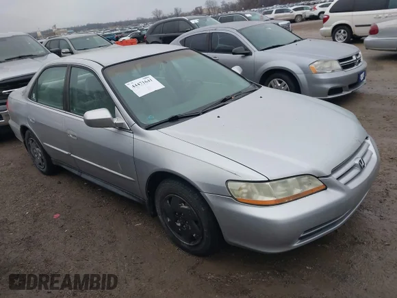 ✅ 2002 Honda Accord LX • VIN: 1HGCG16462A069752 • Лот: 44471641. Опубліковано раніше на IAAI з пробігом 188 330 миль. Безкоштовний доступ до архіву аукціонних продажів зі США та докладний звіт про історію автомобіля на DreamBid. Зображення 1.