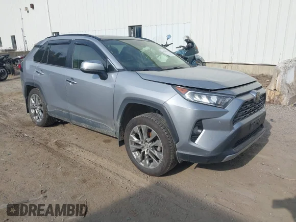 ✅ 2021 Toyota RAV4 Limited • VIN: JTMN1RFVXMD083493 • Lot: 43279427. Wystawiony na IAAI z przebiegiem 56 665 mil. Bezpłatny archiwum sprzedaży aukcyjnych z USA i szczegółowy raport historii pojazdu na DreamBid. Zdjęcie 1.