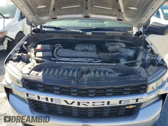 ✅ 2021 Chevrolet Silverado 1500 Custom • VIN: 1GCRWBEK0MZ365842 • Lot: 46751056. Wystawiony na Copart z przebiegiem 139 188 mil. Bezpłatny archiwum sprzedaży aukcyjnych z USA i szczegółowy raport historii pojazdu na DreamBid. Zdjęcie 11.