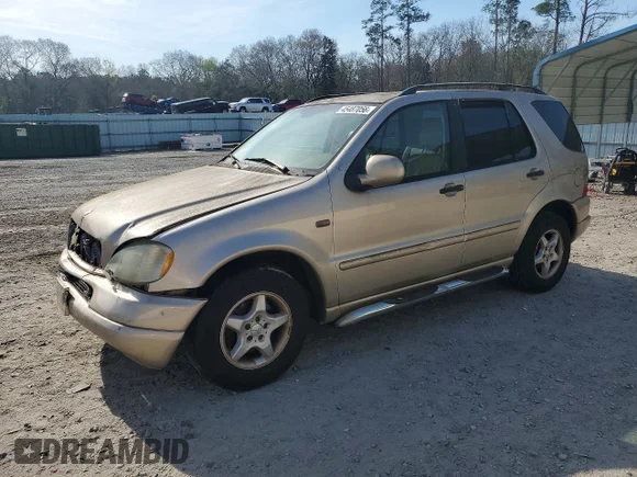 ✅ 2001 Mercedes-Benz M 320/430/500 • VIN: 4JGAB54E51A275517 • Лот: 45487056. Опубліковано раніше на Copart з пробігом 247 441 миль. Безкоштовний доступ до архіву аукціонних продажів зі США та докладний звіт про історію автомобіля на DreamBid. Зображення 1.