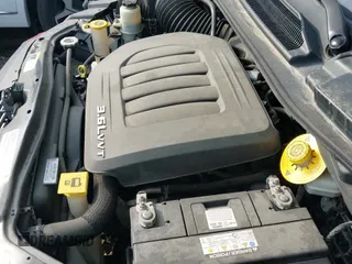 ✅ 2015 Chrysler Town & Country Limited Platinum • VIN: 2C4RC1GG7FR528138 • Lot: 42126706. Listed on IAAI with 111,982 mi. Free auction sales archive from the USA and detailed vehicle history report at DreamBid. Image 22.