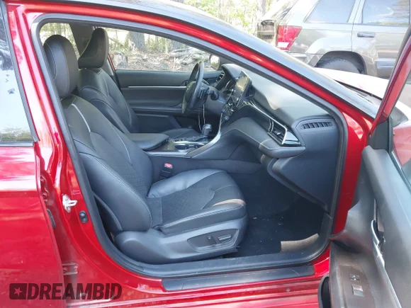 ✅ 2021 Toyota Camry XSE • VIN: 4T1K61BK3MU036190 • Lot: 44910989. Wystawiony na IAAI z przebiegiem 89 716 mil. Bezpłatny archiwum sprzedaży aukcyjnych z USA i szczegółowy raport historii pojazdu na DreamBid. Zdjęcie 5.