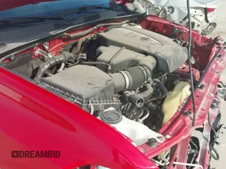 ✅ 2019 Toyota Tacoma SR • VIN: 5TFCZ5AN1KX204536 • Лот: 43206736. Опубликован ранее на IAAI с пробегом 52 667 миль. Бесплатный доступ к архиву аукционных продаж из США и подробный отчёт об истории автомобиля на DreamBid. Изображение 18.