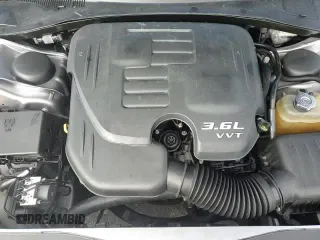 ✅ 2018 Dodge Charger GT • VIN: 2C3CDXJG2JH201437 • Lot: 90813545. Wystawiony na Copart z przebiegiem 143 266 mil. Bezpłatny archiwum sprzedaży aukcyjnych z USA i szczegółowy raport historii pojazdu na DreamBid. Zdjęcie 13.