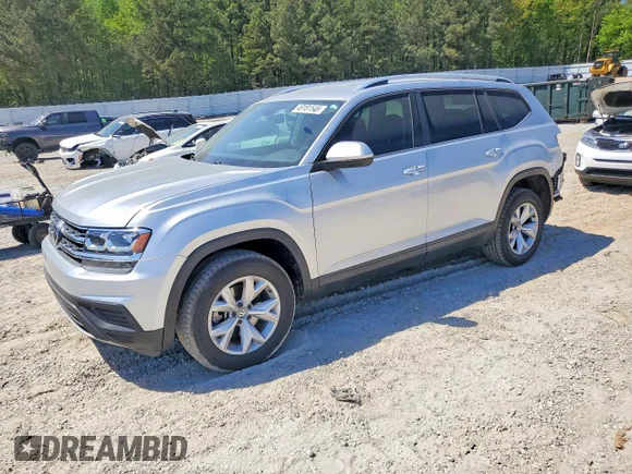 ✅ 2019 Volkswagen Atlas S • VIN: 1V2AP2CA2KC556729 • Lot: 49181546. Listed on Copart with 88,131 mi. Free auction sales archive from the USA and detailed vehicle history report at DreamBid. Image 1.