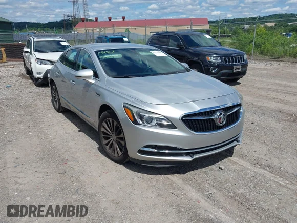 ✅ 2017 Buick LaCrosse Essence • VIN: 1G4ZP5SS1HU168101 • Лот: 45376586. Опубліковано раніше на IAAI з пробігом 97 503 миль. Безкоштовний доступ до архіву аукціонних продажів зі США та докладний звіт про історію автомобіля на DreamBid. Зображення 1.