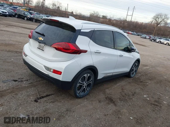 ✅ 2020 Chevrolet Bolt EV Premier • VIN: 1G1FZ6S09L4145799 • Lot: 44102109. Wystawiony na IAAI z przebiegiem 34 555 mil. Bezpłatny archiwum sprzedaży aukcyjnych z USA i szczegółowy raport historii pojazdu na DreamBid. Zdjęcie 4.