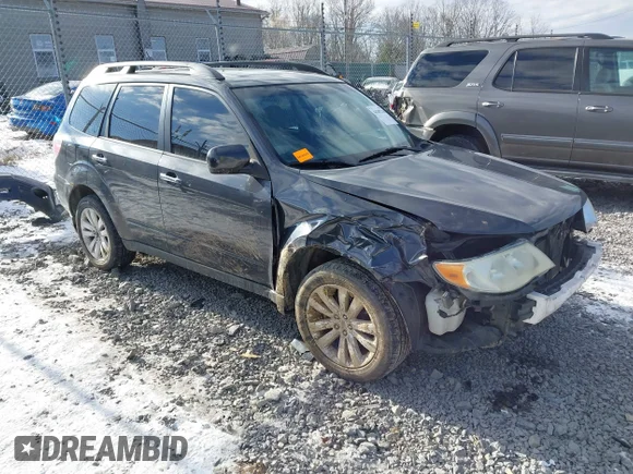 ✅ 2011 Subaru Forester X Premium • VIN: JF2SHBCC8BH771668 • Лот: 44207268. Опубликован ранее на IAAI с пробегом 165 736 миль. Бесплатный доступ к архиву аукционных продаж из США и подробный отчёт об истории автомобиля на DreamBid. Изображение 1.