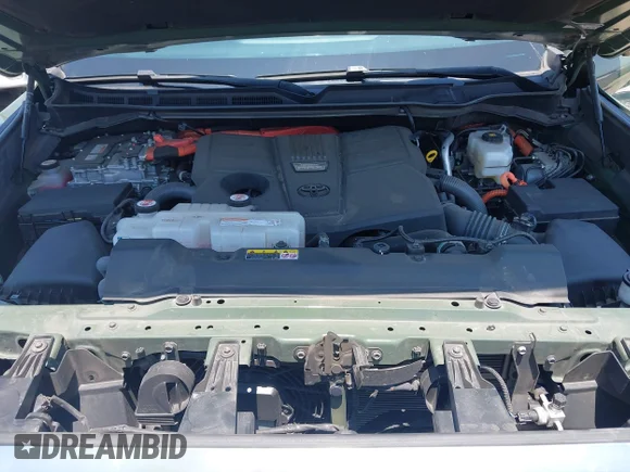 ✅ 2022 Toyota Tundra Limited Hybrid • VIN: 5TFJC5DB4NX002708 • Lot: 42749213. Wystawiony na IAAI z przebiegiem 30 726 mil. Bezpłatny archiwum sprzedaży aukcyjnych z USA i szczegółowy raport historii pojazdu na DreamBid. Zdjęcie 10.