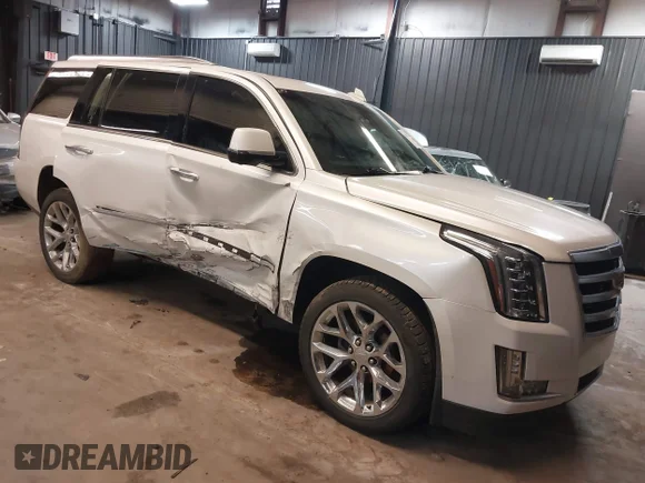 ✅ 2016 Cadillac Escalade Premium Collection • VIN: 1GYS4CKJ3GR406472 • Lot: 44447001. Listed on IAAI with 110,569 mi. Free auction sales archive from the USA and detailed vehicle history report at DreamBid. Image 1.