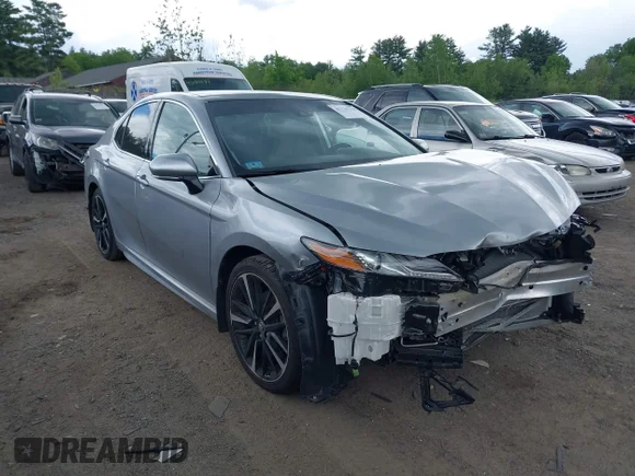 ✅ 2019 Toyota Camry XSE • VIN: 4T1B61HK4KU741097 • Lot: 45234378. Wystawiony na IAAI z przebiegiem 18 083 mil. Bezpłatny archiwum sprzedaży aukcyjnych z USA i szczegółowy raport historii pojazdu na DreamBid. Zdjęcie 1.