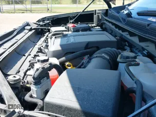 ✅ 2025 Chevrolet Silverado 1500 LT Trail Boss • VIN: 3GCUKFE8XSG143095 • Lot: 43351063. Listed on IAAI with 8,105 mi. Free auction sales archive from the USA and detailed vehicle history report at DreamBid. Image 19.