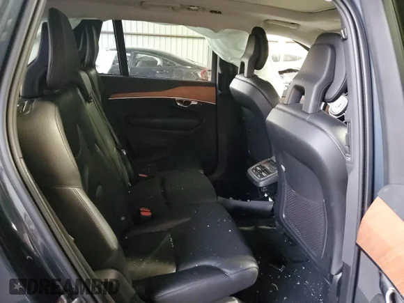 ✅ 2022 Volvo XC90 Momentum • VIN: YV4A22PK1N1790733 • Lot: 73058552. Wystawiony na Copart z przebiegiem Nie podano. Bezpłatny archiwum sprzedaży aukcyjnych z USA i szczegółowy raport historii pojazdu na DreamBid. Zdjęcie 11.