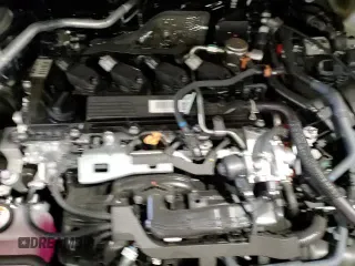 ✅ 2025 Toyota Corolla Cross Hybrid S • VIN: 7MUFBABG9SV071417 • Lot: 89493345. Wystawiony na Copart z przebiegiem 7 743 mil. Bezpłatny archiwum sprzedaży aukcyjnych z USA i szczegółowy raport historii pojazdu na DreamBid. Zdjęcie 15.