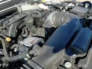 ✅ 2023 Jeep Gladiator Willys • VIN: 1C6HJTAGXPL501667 • Lot: 82685865. Wystawiony na Copart z przebiegiem 28 776 mil. Bezpłatny archiwum sprzedaży aukcyjnych z USA i szczegółowy raport historii pojazdu na DreamBid. Zdjęcie 14.