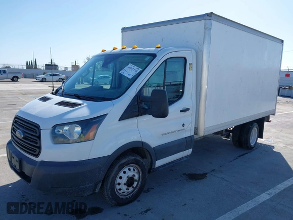 ✅ 2018 Ford Transit • VIN: 1FDBF8ZM1JKA71138 • Лот: 44512126. Опубліковано раніше на IAAI з пробігом 101 793 миль. Безкоштовний доступ до архіву аукціонних продажів зі США та докладний звіт про історію автомобіля на DreamBid. Зображення 2.