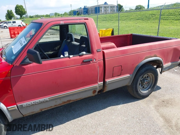 ✅ 1993 GMC Sonoma • VIN: 1GTCS14Z5P8511110 • Lot: 42254638. Wystawiony na IAAI z przebiegiem 251 180 mil. Bezpłatny archiwum sprzedaży aukcyjnych z USA i szczegółowy raport historii pojazdu na DreamBid. Zdjęcie 6.