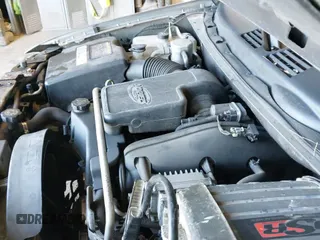 ✅ 2005 GMC Envoy SLE • VIN: 1GKDT13S752226502 • Lot: 42021800. Listed on IAAI with 233,165 mi. Free auction sales archive from the USA and detailed vehicle history report at DreamBid. Image 12.