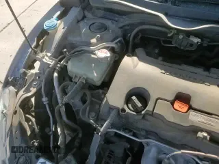 ✅ 2017 Honda Civic LX • VIN: 2HGFC2F50HH558391 • Lot: 92206965. Listed on Copart with 127,826 mi. Free auction sales archive from the USA and detailed vehicle history report at DreamBid. Image 15.