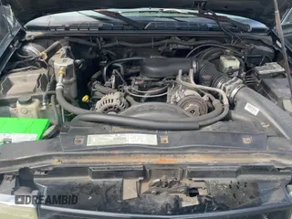 2003 Chevrolet Blazer LS with VIN 1GNCT18X83K175026, listed as a Copart auction lot 64382535 with 200,297 mi miles and Clean title. Bid and sale history available at DreamBid. Image 11.