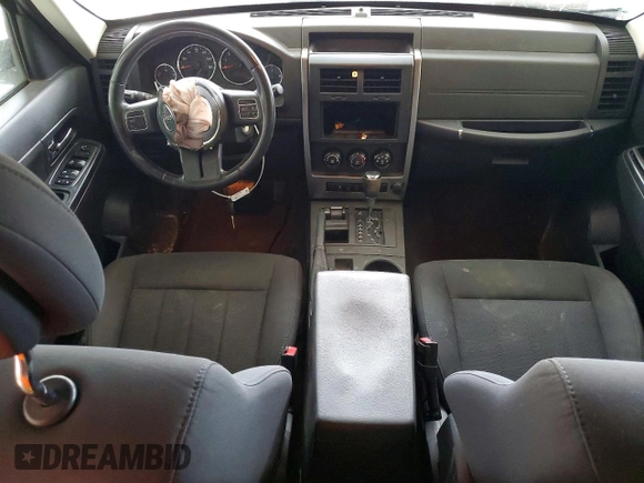 ✅ 2011 Jeep Liberty Sport • VIN: 1J4PN2GK6BW513508 • Lot: 76903415. Wystawiony na Copart z przebiegiem 170 288 mil. Bezpłatny archiwum sprzedaży aukcyjnych z USA i szczegółowy raport historii pojazdu na DreamBid. Zdjęcie 8.