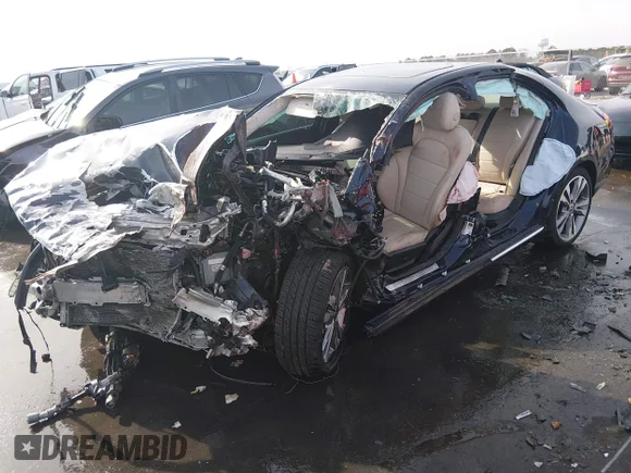 ✅ 2018 Mercedes-Benz C 300 • VIN: 55SWF4KB7JU273730 • Лот: 44022717. Опубликован ранее на IAAI с пробегом Не указан. Бесплатный доступ к архиву аукционных продаж из США и подробный отчёт об истории автомобиля на DreamBid. Изображение 6.