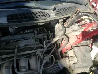 ✅ 2017 Ford Fiesta SE • VIN: 3FADP4EJ4HM156823 • Lot: 82073375. Wystawiony na Copart z przebiegiem 109 510 mil. Bezpłatny archiwum sprzedaży aukcyjnych z USA i szczegółowy raport historii pojazdu na DreamBid. Zdjęcie 14.