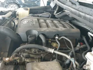 ✅ 2013 Toyota Sequoia Platinum • VIN: 5TDDW5G1XDS089719 • Lot: 42245537. Listed on IAAI with 204,074 mi. Free auction sales archive from the USA and detailed vehicle history report at DreamBid. Image 18.