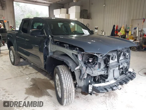 ✅ 2025 Toyota Tacoma SR • VIN: 3TYKD5HNXST019797 • Lot: 44762287. Wystawiony na IAAI z przebiegiem 5 421 mil. Bezpłatny archiwum sprzedaży aukcyjnych z USA i szczegółowy raport historii pojazdu na DreamBid. Zdjęcie 1.