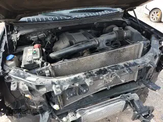 ✅ 2019 Ford Expedition Max XLT • VIN: 1FMJK1HT9KEA48794 • Lot: 63103475. Wystawiony na Copart z przebiegiem 136 388 mil. Bezpłatny archiwum sprzedaży aukcyjnych z USA i szczegółowy raport historii pojazdu na DreamBid. Zdjęcie 15.