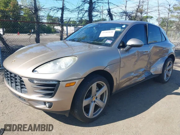 ✅ 2017 Porsche Macan S • VIN: WP1AB2A55HLB10703 • Лот: 43203030. Опубликован ранее на IAAI с пробегом 82 095 миль. Бесплатный доступ к архиву аукционных продаж из США и подробный отчёт об истории автомобиля на DreamBid. Изображение 2.