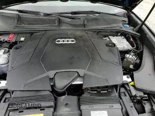 ✅ 2020 Audi Q8 Prestige • VIN: WA1FVAF14LD025847 • Lot: 52890625. Listed on Copart with 52,416 mi. Free auction sales archive from the USA and detailed vehicle history report at DreamBid. Image 13.