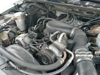 2001 Chevrolet Blazer LT with VIN 1GNDT13W01K256649, listed as a IAAI auction lot 41379783 with 217,862 mi miles and . Bid and sale history available at DreamBid. Image 12.