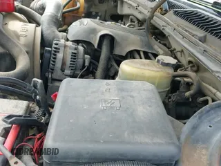 ✅ 2002 GMC Sierra 2500HD SLE • VIN: 1GTHK23U52F245951 • Лот: 42308897. Опубликован ранее на IAAI с пробегом 374 050 миль. Бесплатный доступ к архиву аукционных продаж из США и подробный отчёт об истории автомобиля на DreamBid. Изображение 21.