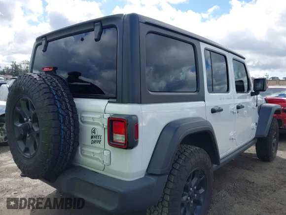 ✅ 2020 Jeep Wrangler Unlimited Sport Altitude • VIN: 1C4HJXDG9LW315977 • Lot: 41788892. Wystawiony na IAAI z przebiegiem 60 380 mil. Bezpłatny archiwum sprzedaży aukcyjnych z USA i szczegółowy raport historii pojazdu na DreamBid. Zdjęcie 4.