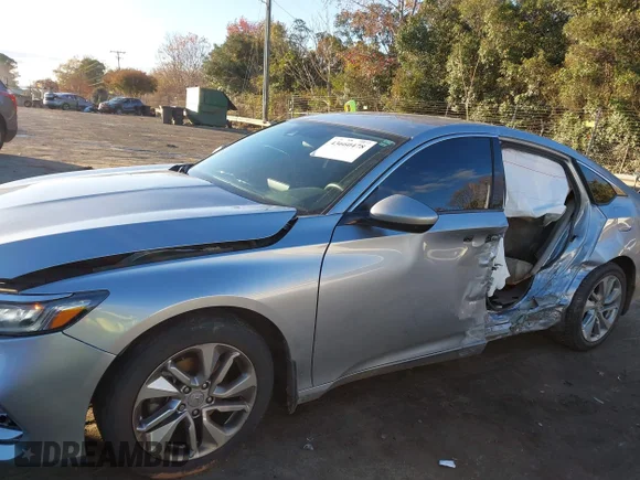 ✅ 2018 Honda Accord LX • VIN: 1HGCV1F10JA202791 • Lot: 43660478. Wystawiony na IAAI z przebiegiem 265 609 mil. Bezpłatny archiwum sprzedaży aukcyjnych z USA i szczegółowy raport historii pojazdu na DreamBid. Zdjęcie 6.