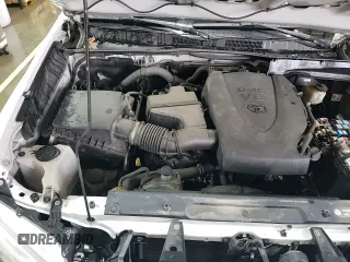 ✅ 2017 Toyota Tacoma SR5 • VIN: 5TFRZ5CN0HX021838 • Лот: 51453705. Опубликован ранее на Copart с пробегом 121 025 миль. Бесплатный доступ к архиву аукционных продаж из США и подробный отчёт об истории автомобиля на DreamBid. Изображение 15.