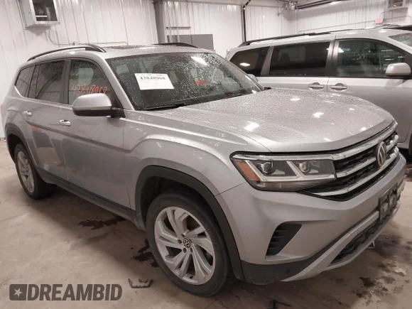 ✅ 2022 Volkswagen Atlas SE • VIN: 1V2KP2CA9NC560611 • Lot: 43848968. Listed on IAAI with 45,925 mi. Free auction sales archive from the USA and detailed vehicle history report at DreamBid. Image 1.