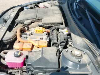 ✅ 2022 Hyundai Elantra Blue • VIN: KMHLM4AJ2NU028765 • Lot: 42516435. Listed on IAAI with 100,649 mi. Free auction sales archive from the USA and detailed vehicle history report at DreamBid. Image 19.