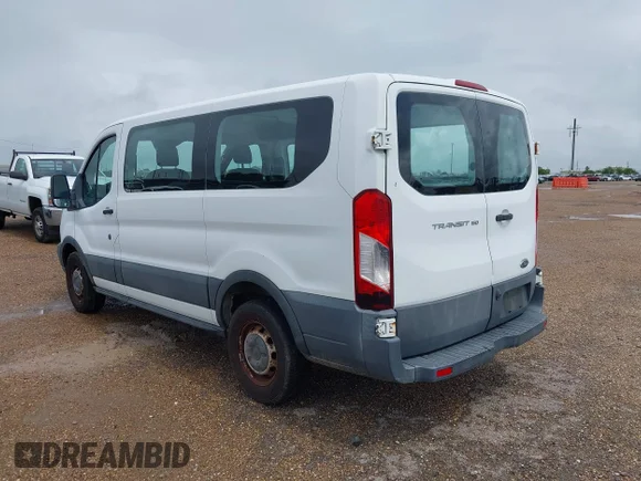 ✅ 2016 Ford Transit Cargo • VIN: 1FTYE1YM4GKB00036 • Lot: 45405183. Listed on IAAI with 32,261 mi. Free auction sales archive from the USA and detailed vehicle history report at DreamBid. Image 3.