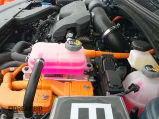 ✅ 2025 Kia Sportage SX-Prestige • VIN: KNDPXCDG2S7198092 • Lot: 42146049. Listed on IAAI with 2,562 mi. Free auction sales archive from the USA and detailed vehicle history report at DreamBid. Image 20.