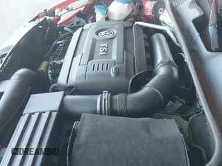 ✅ 2016 Volkswagen Beetle SE • VIN: 3VWJ17AT6GM635067 • Lot: 41973766. Listed on IAAI with 89,289 mi. Free auction sales archive from the USA and detailed vehicle history report at DreamBid. Image 20.