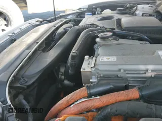 ✅ 2018 Ford Fusion SE • VIN: 3FA6P0PU7JR176906 • Lot: 42420018. Wystawiony na IAAI z przebiegiem 111 647 mil. Bezpłatny archiwum sprzedaży aukcyjnych z USA i szczegółowy raport historii pojazdu na DreamBid. Zdjęcie 23.