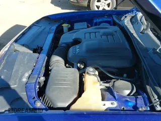 ✅ 2019 Dodge Challenger SXT • VIN: 2C3CDZAG5KH530047 • Lot: 43438588. Wystawiony na IAAI z przebiegiem 110 266 mil. Bezpłatny archiwum sprzedaży aukcyjnych z USA i szczegółowy raport historii pojazdu na DreamBid. Zdjęcie 20.