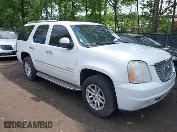 ✅ 2011 GMC Yukon Denali • VIN: 1GKS2EEF3BR263437 • Lot: 45134100. Wystawiony na IAAI z przebiegiem 184 063 mil. Bezpłatny archiwum sprzedaży aukcyjnych z USA i szczegółowy raport historii pojazdu na DreamBid. Zdjęcie 1.