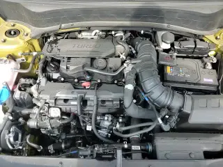 ✅ 2024 Kia Seltos SX • VIN: KNDETCA77R7487504 • Lot: 63810235. Wystawiony na Copart z przebiegiem 5 843 mil. Bezpłatny archiwum sprzedaży aukcyjnych z USA i szczegółowy raport historii pojazdu na DreamBid. Zdjęcie 17.